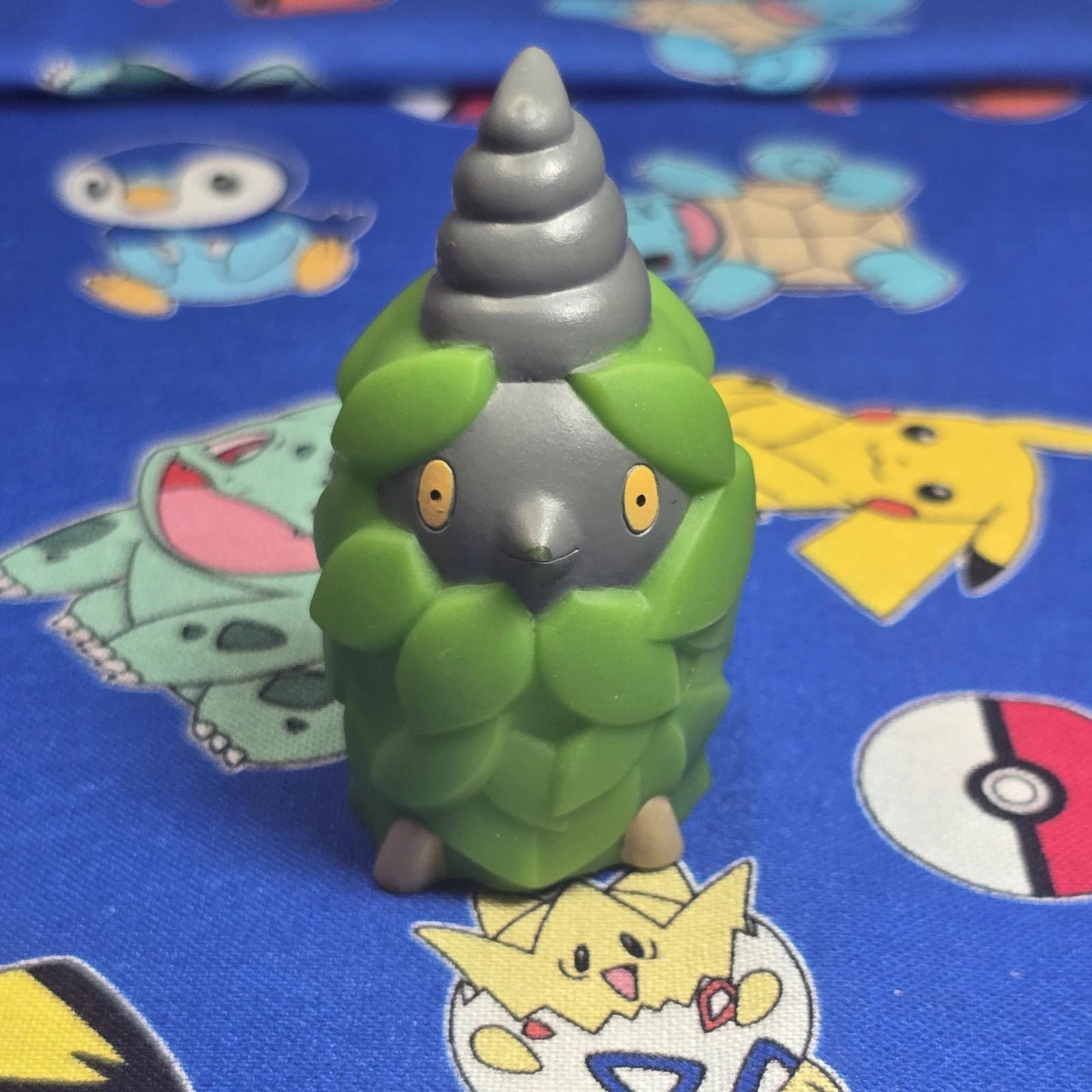 Pokemon Burmy Figure Finger Puppet 2006 Nintendo PVC Japan Bandai USA Seller