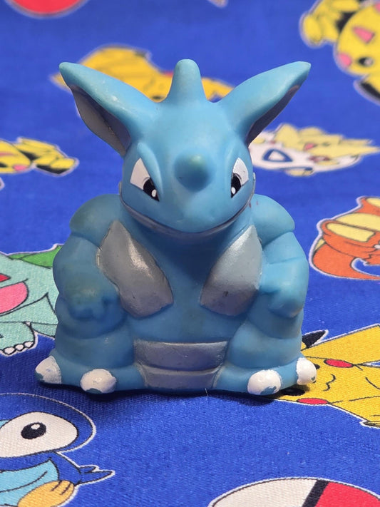 Pokemon Nidoqueen Figure Finger Puppet 1996 Nintendo Bandai Vintage Japan USA