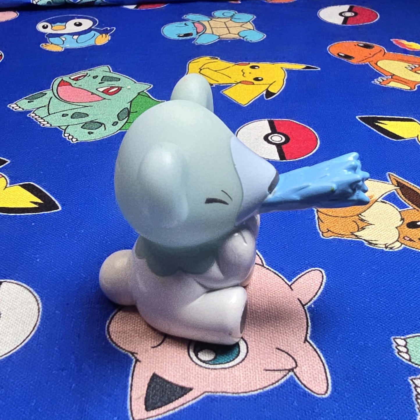 Pokemon Cubchoo Figure Finger Puppet 2012 Nintendo Bandai PVC Japan USA Seller
