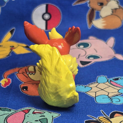 Pokemon Flareon Tomy Authentic Figure Moncolle Japan Monster Collection Takara